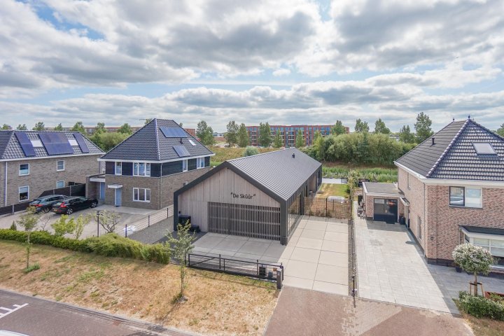 Hoofdafbeelding Laan van Broekhorn 72