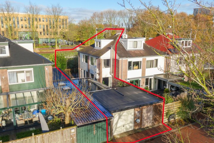 Hoofdafbeelding Kometenstraat 25