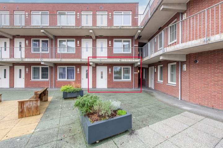 Hoofdafbeelding Middenweg 249L