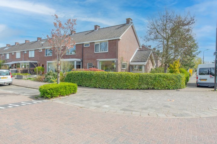 Hoofdafbeelding Metiusstraat 18